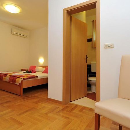 Villa Fontana 2 Sukošan Exteriör bild